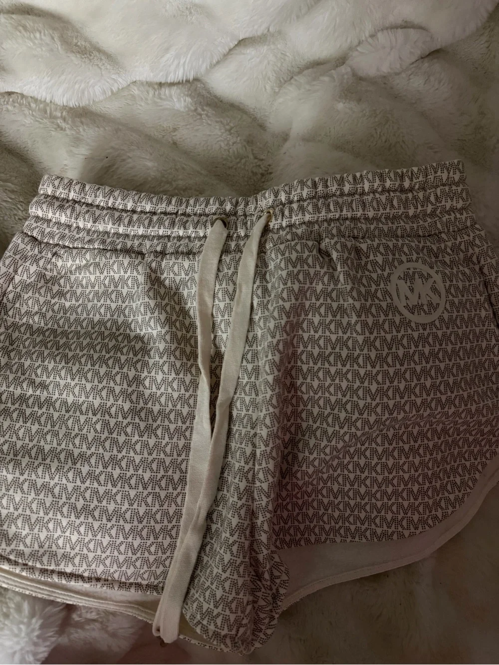 Brand New XS Michael Kors Cream Logo-Print Women’s Shorts
